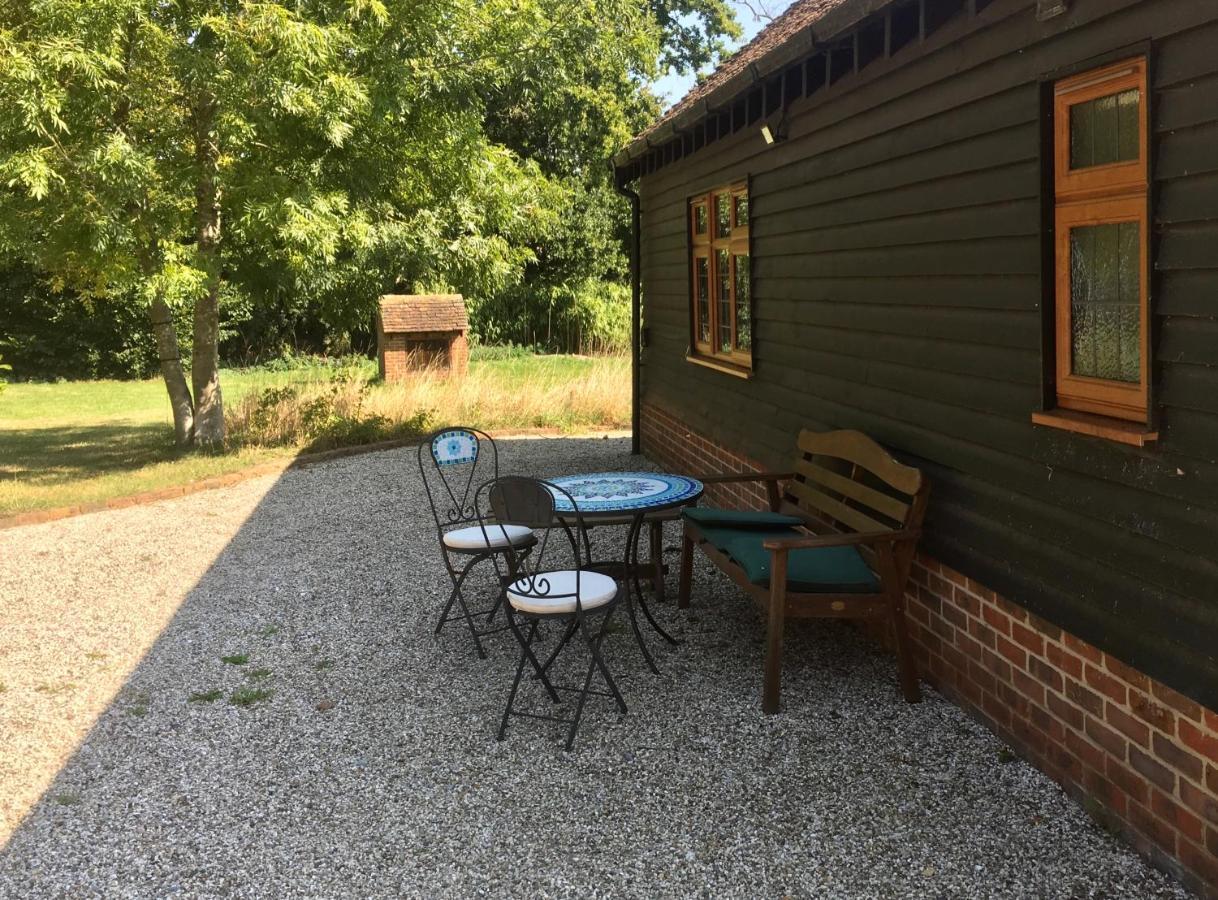 The Little House Hotel West Hanningfield Ngoại thất bức ảnh
